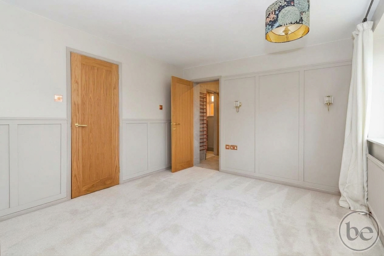 Askew Drive, Spencers Wood, RG7, photo 24