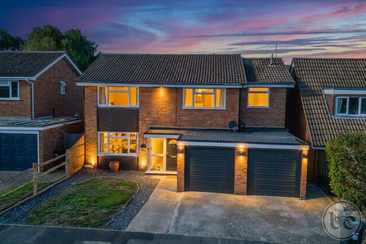 Askew Drive, Spencers Wood, RG7, photo 3