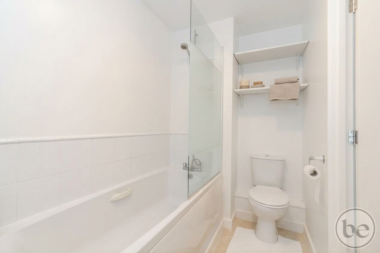 Cirrus Drive, Shinfield, RG2, photo 15