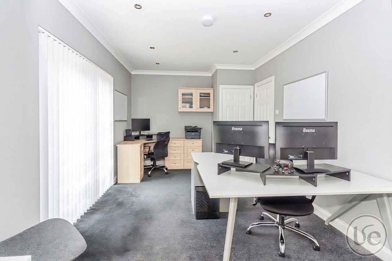 Fairway Avenue, Tilehurst, RG30, photo 18