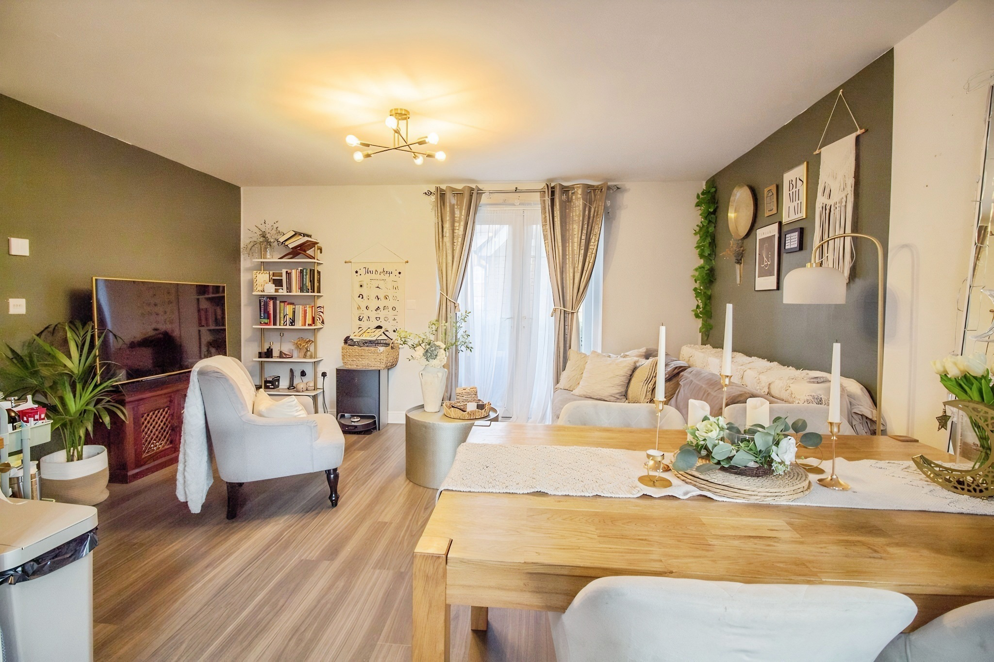 Carol Grove, Arborfield Green, RG2, photo 9