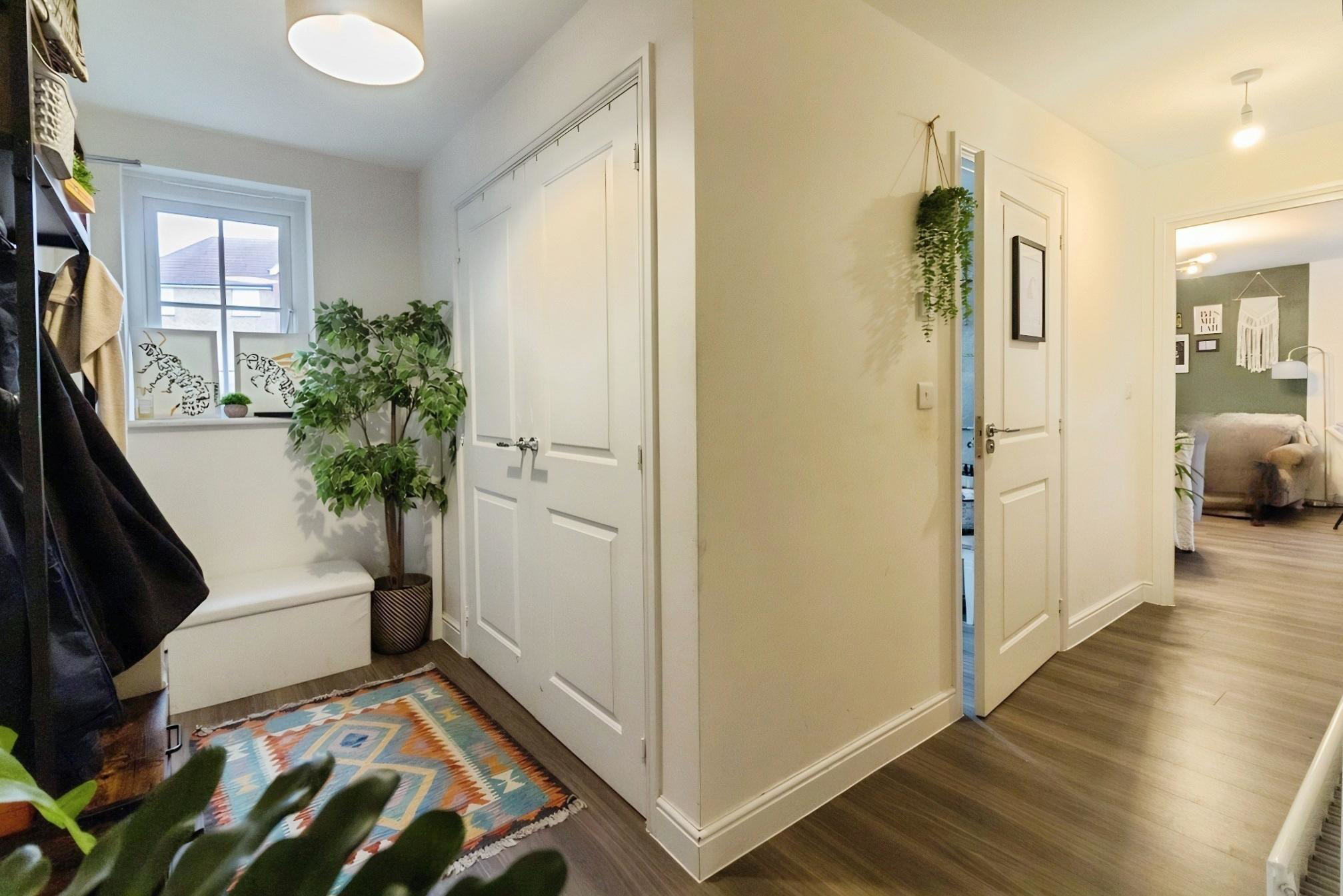 Carol Grove, Arborfield Green, RG2, photo 2