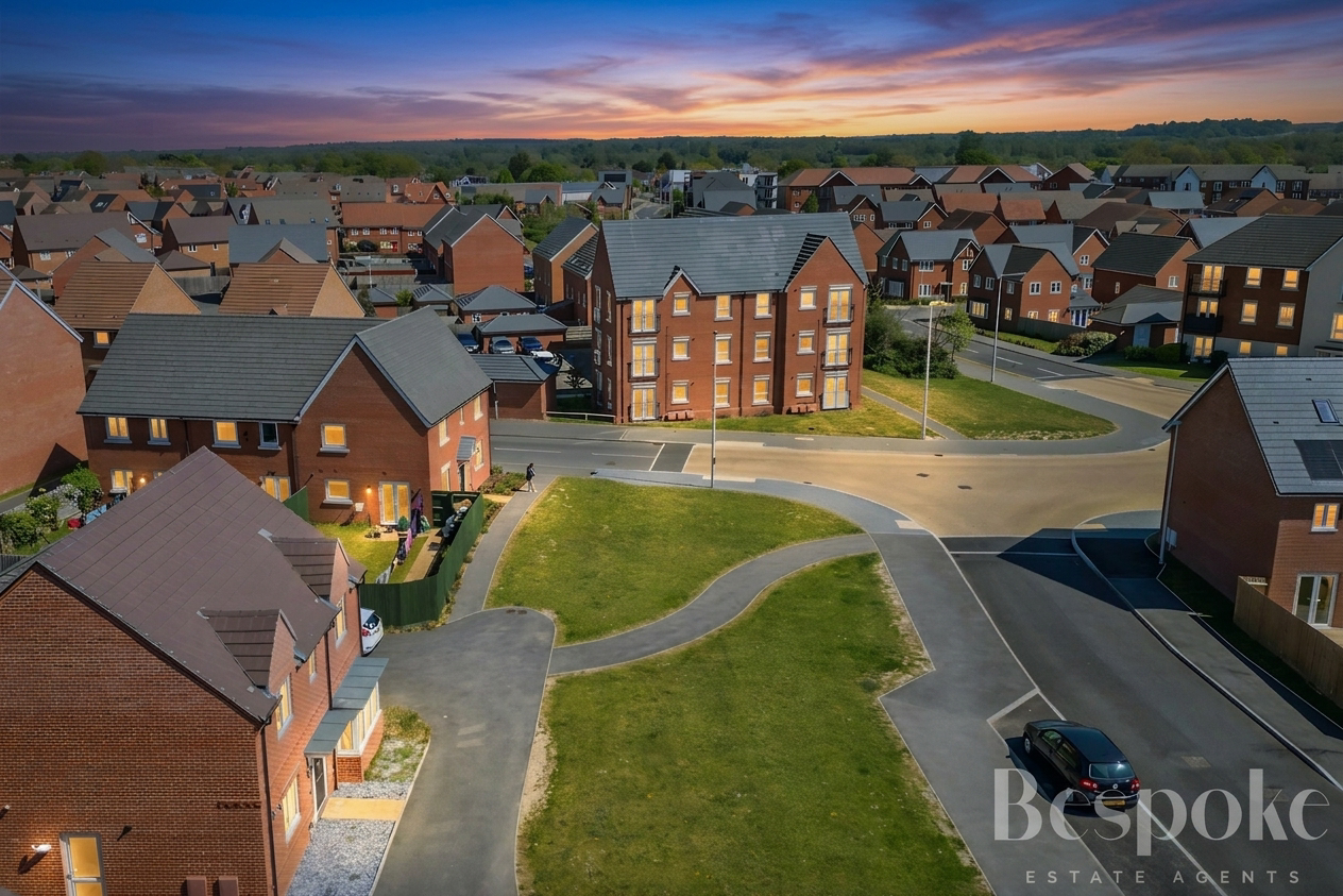 Bolton Drive, Shinfield, RG2
