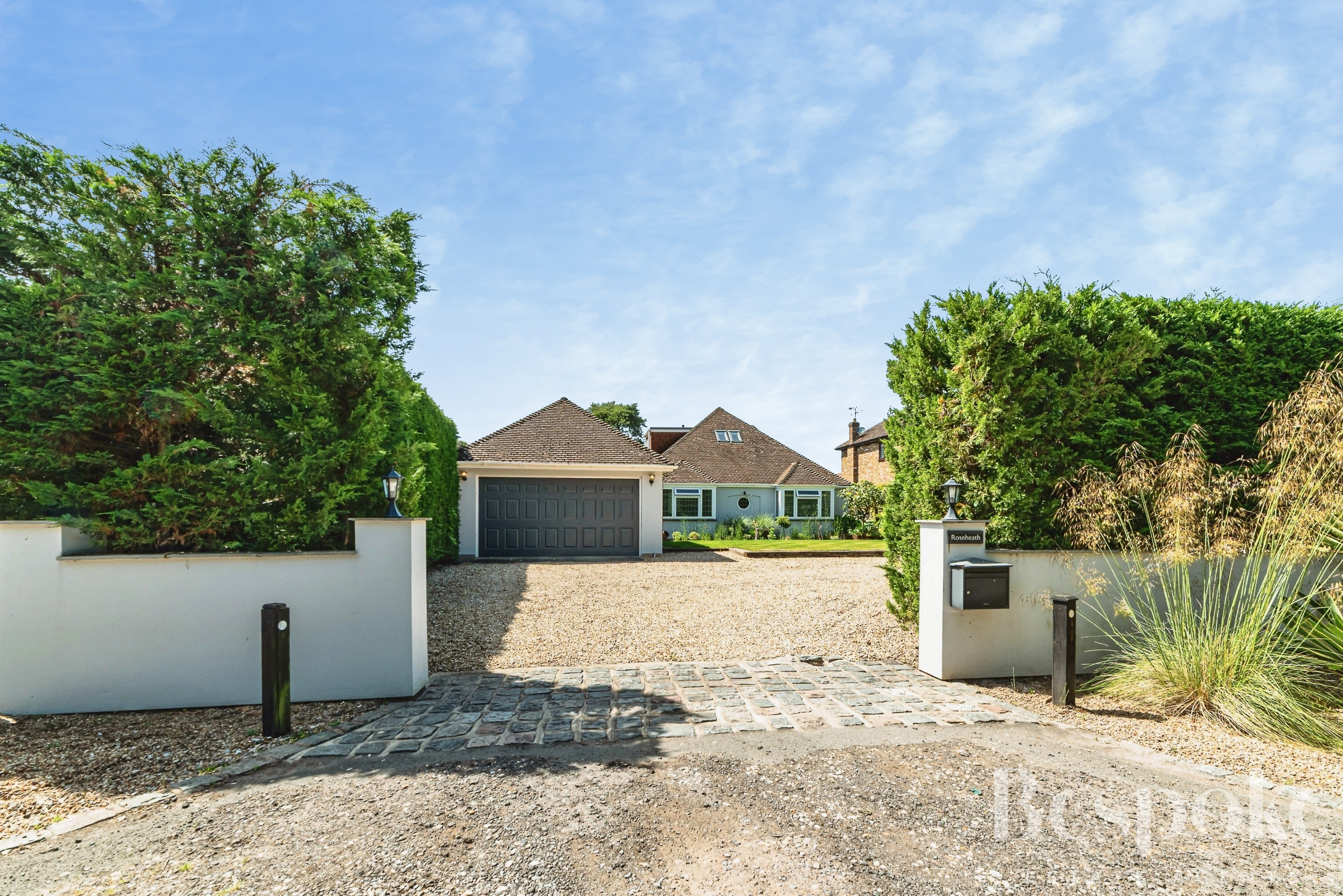 Sussex Lane, Spencers Wood, RG7
