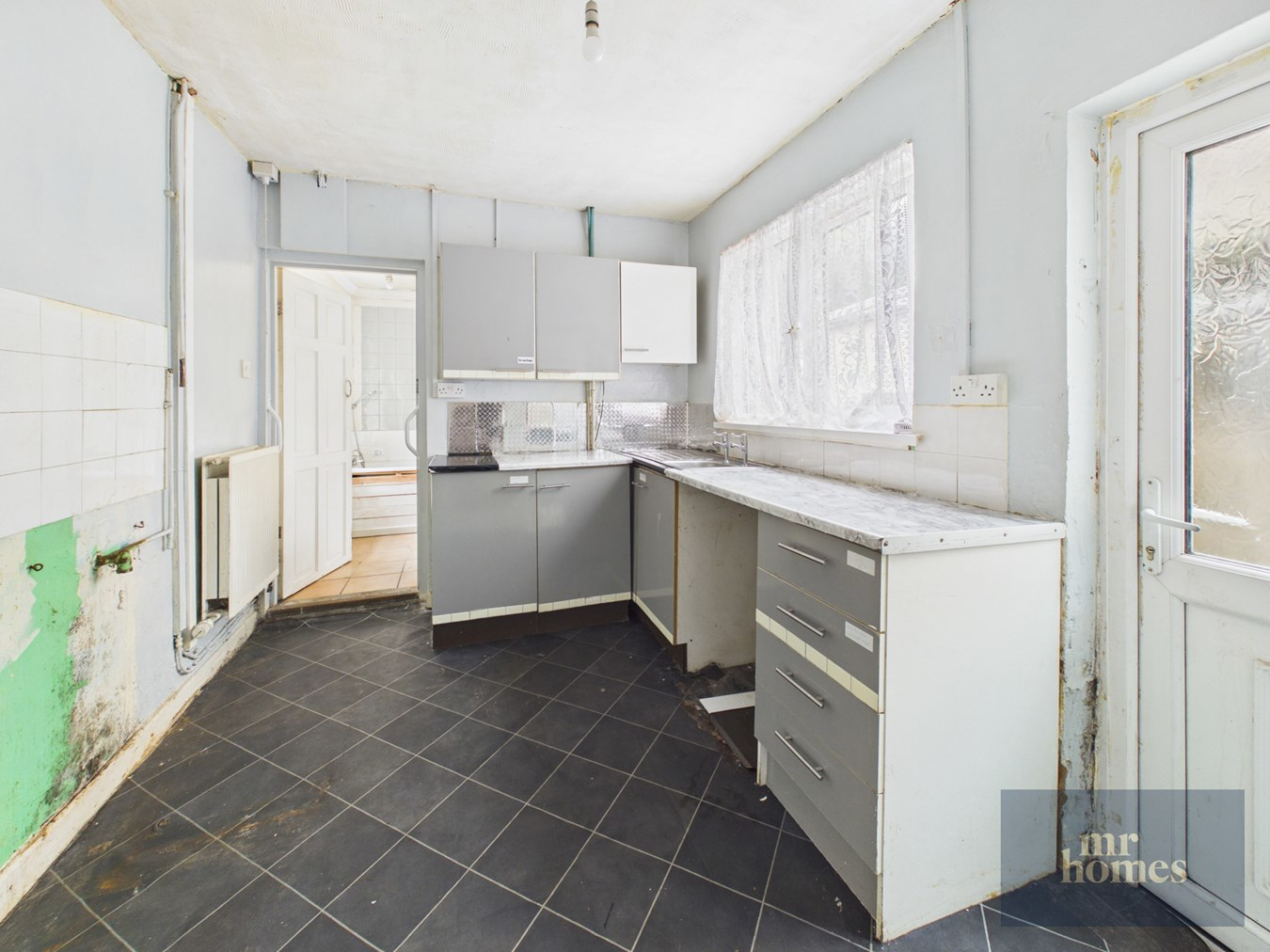 Seymour Street, Splott, Cardiff, CF24, photo 4