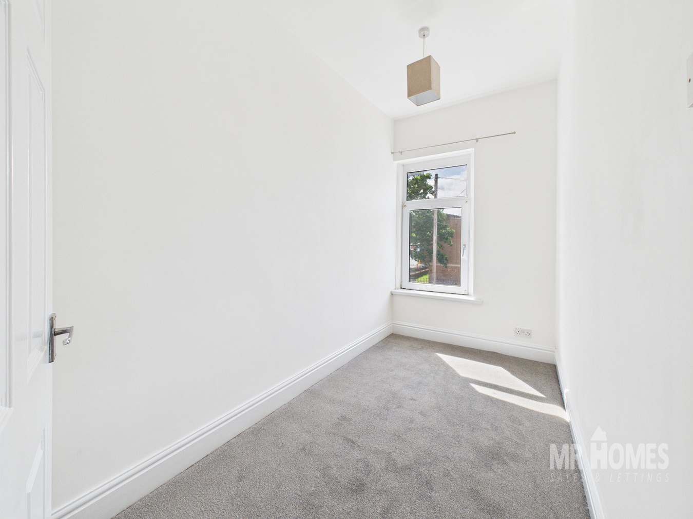 Bromsgrove Street, Grangetown, Cardiff, CF11, photo 19