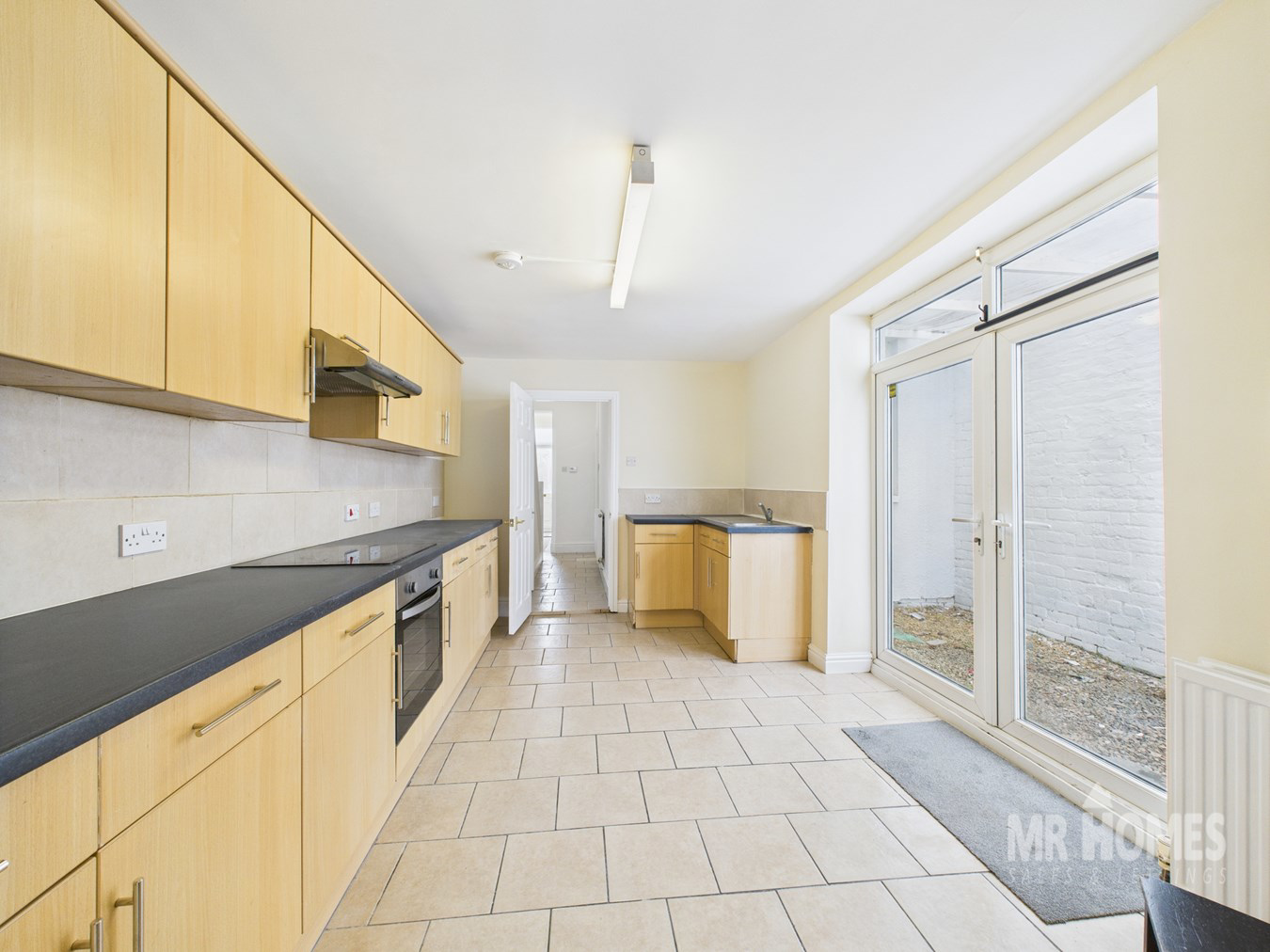 Bromsgrove Street, Grangetown, Cardiff, CF11, photo 14