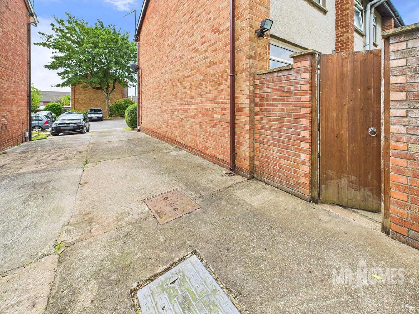 Photo 11