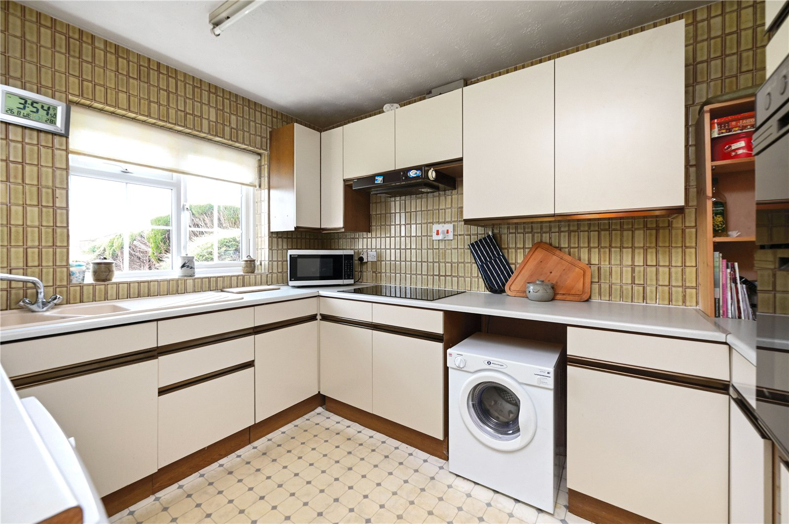 Blackwater Close, Ash, Guildford, Surrey, GU12, photo 7
