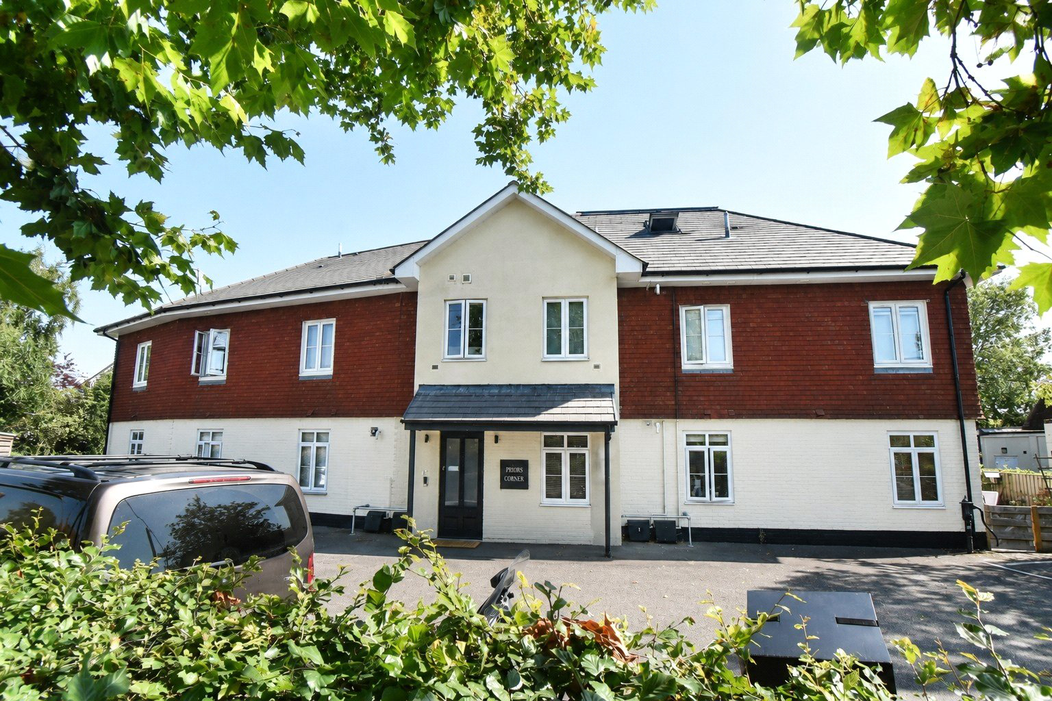 Dunleys Hill, North Warnborough, Hook, Hampshire, RG29