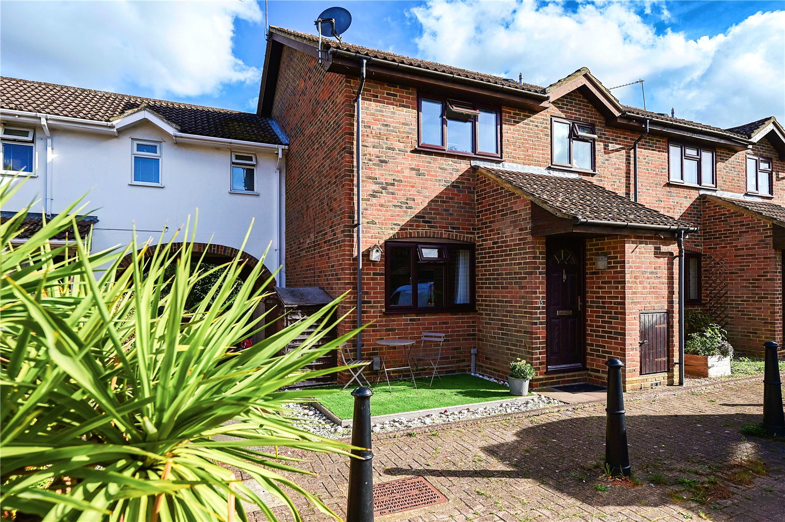 Mallard Close, Ash, Guildford, Surrey, GU12