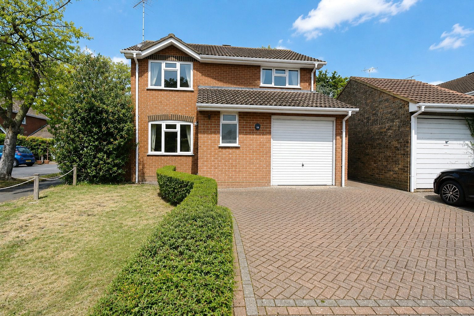 Ashlea, Hook, Hampshire, RG27