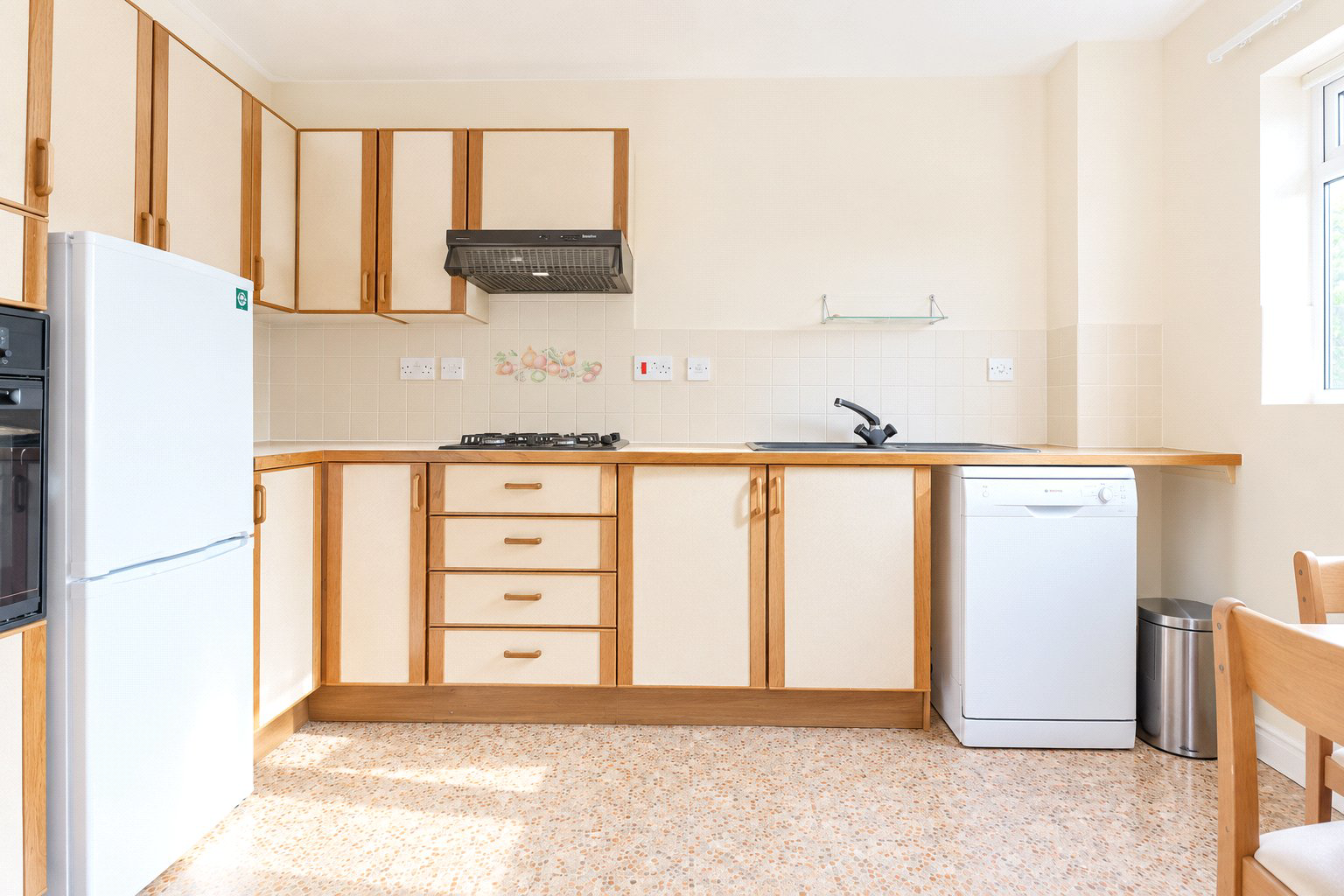 Pegasus Court, Fleet, Hampshire, GU51, photo 2