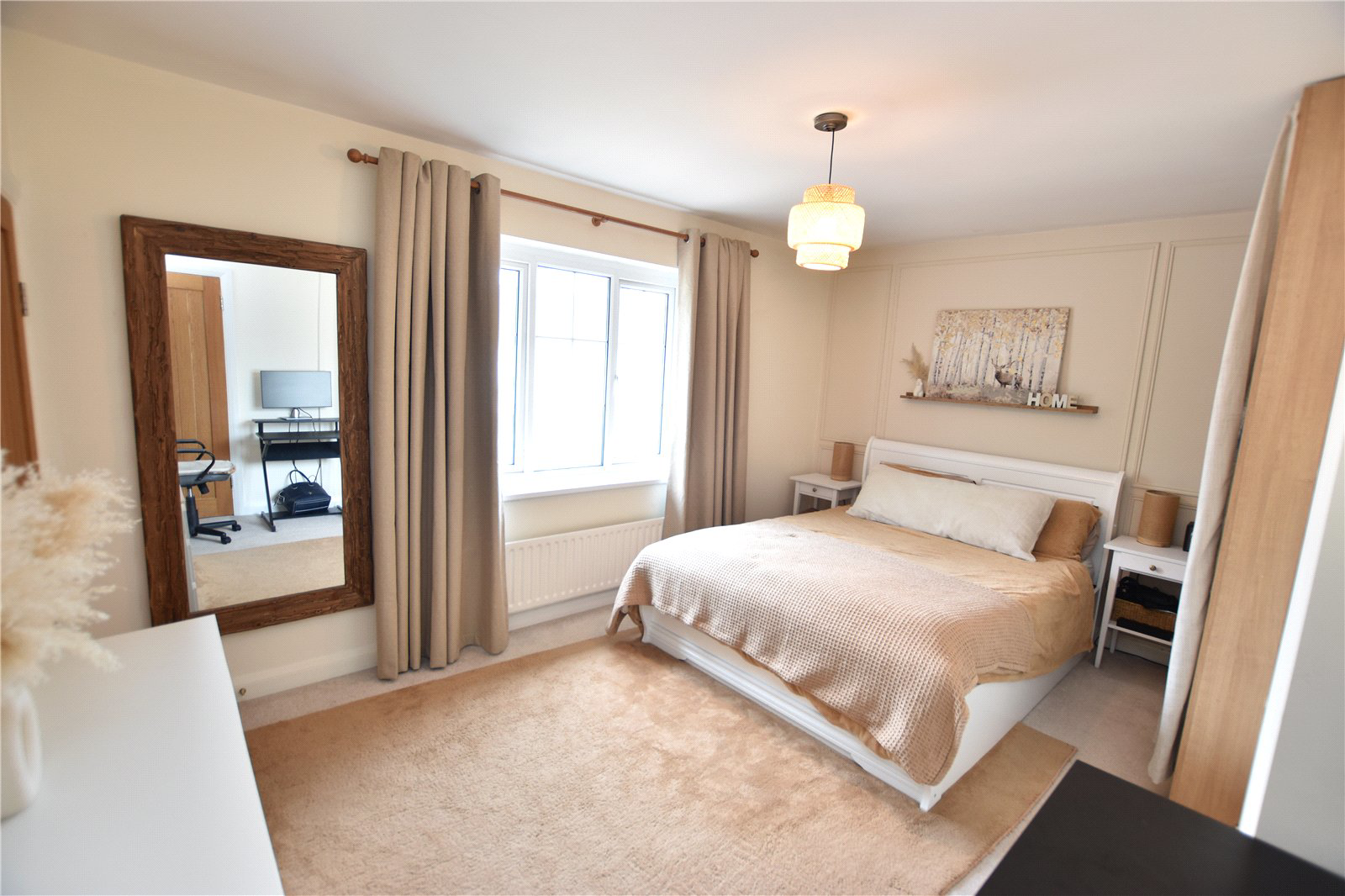 Pinehurst Avenue, Farnborough, Hampshire, GU14, photo 5
