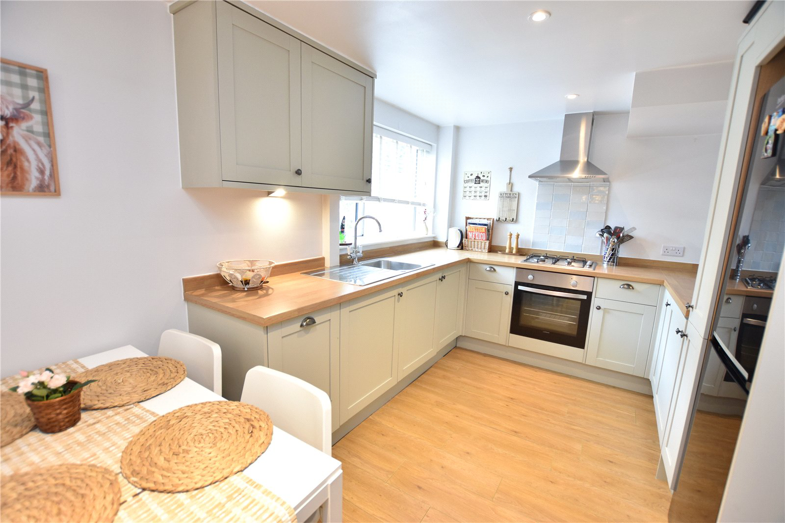 Pinehurst Avenue, Farnborough, Hampshire, GU14, photo 6