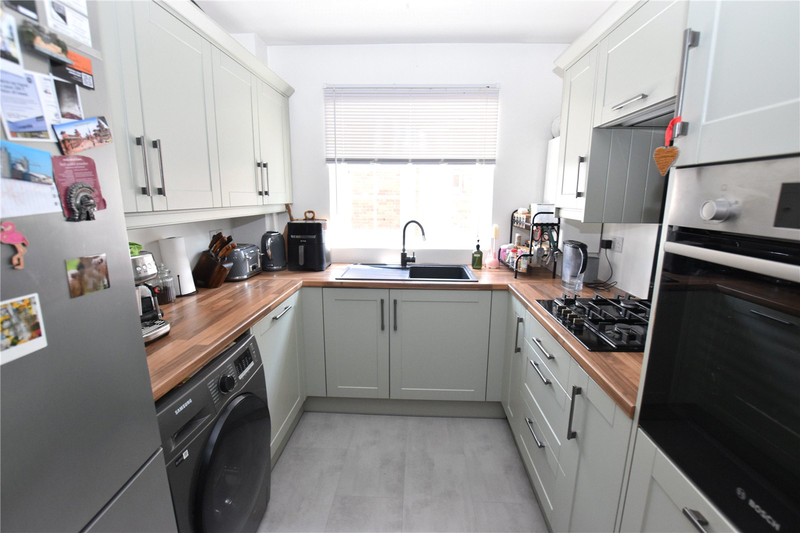 Alexandra Road, Farnborough, Hampshire, GU14, photo 6
