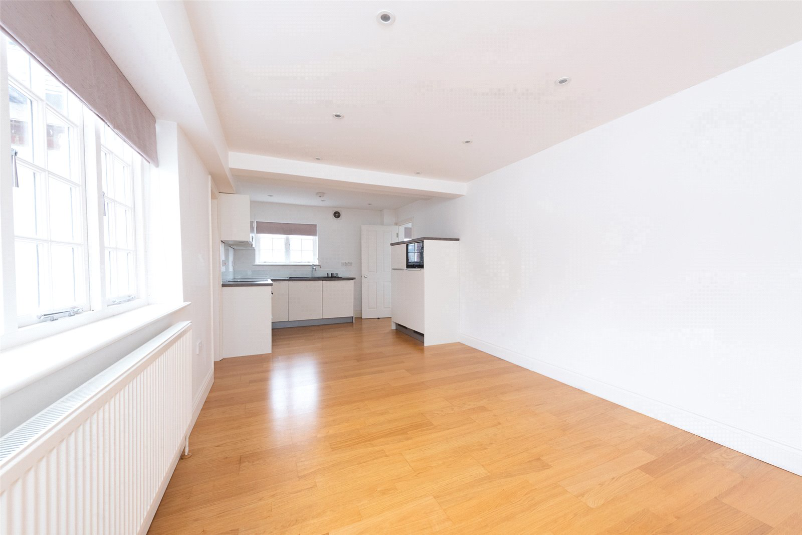 Brew House Lane, Hartley Wintney, Hook, RG27, photo 5