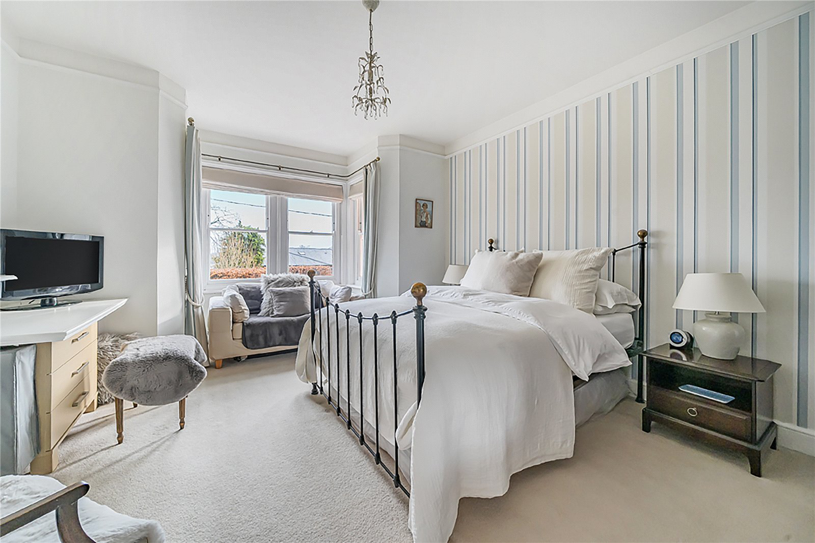 Mount Pleasant, Hartley Wintney, Hampshire, RG27, photo 11