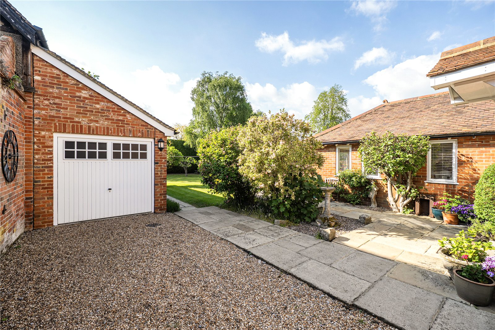 Mount Pleasant, Hartley Wintney, Hampshire, RG27, photo 16