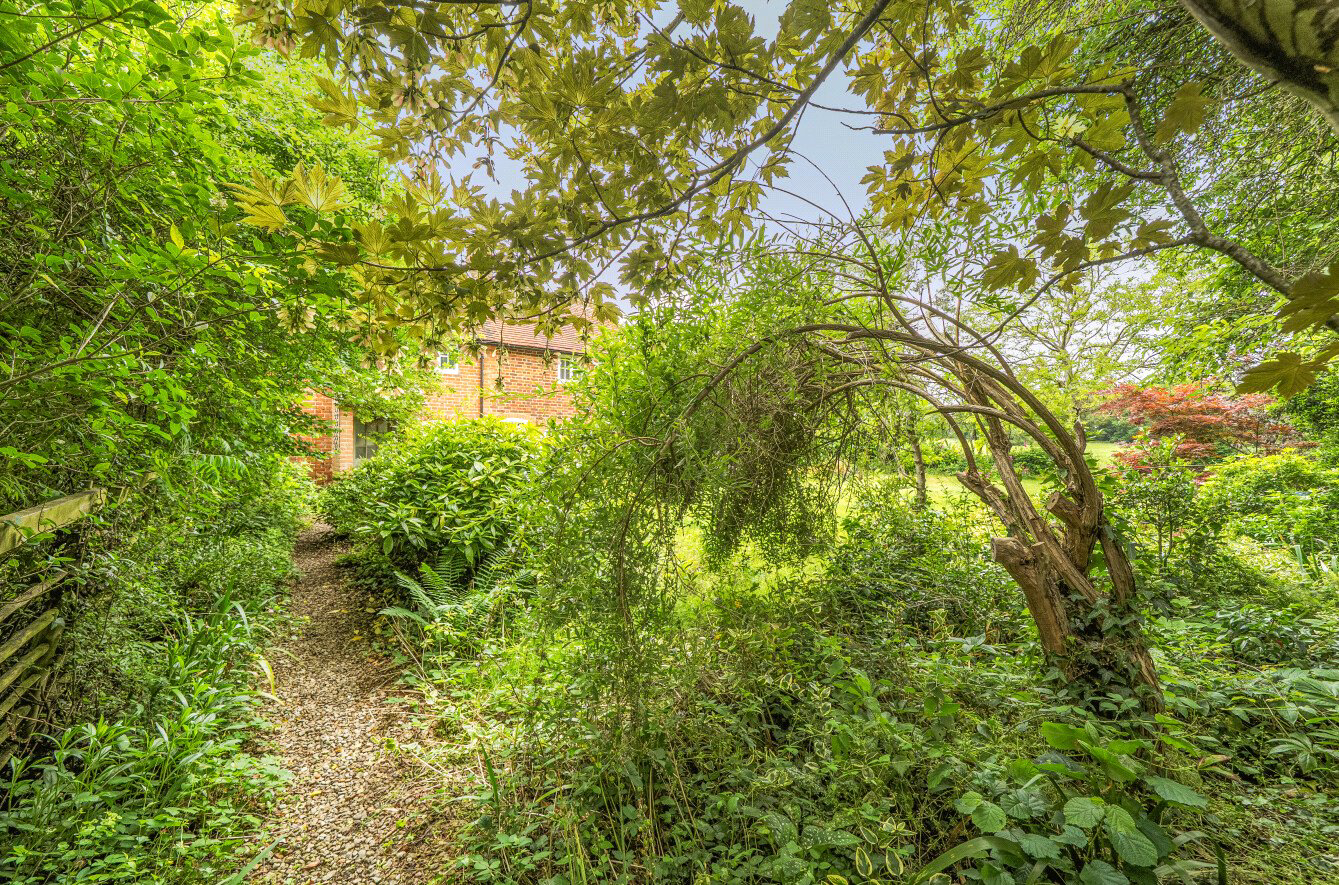 The Street, Rotherwick, Hook, Hampshire, RG27, photo 21