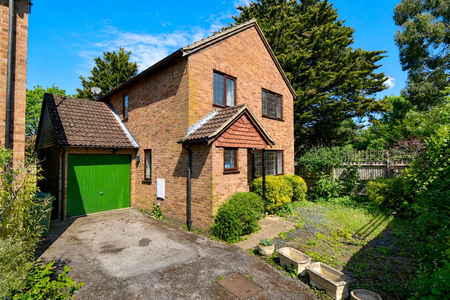 Mill Close, Sherfield-on-Loddon, Hook, Hampshire, RG27, photo 5