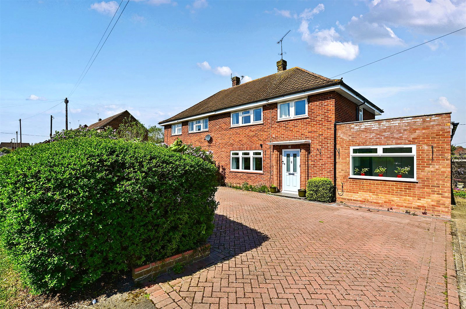 Somerville Crescent, Yateley, Hampshire, GU46