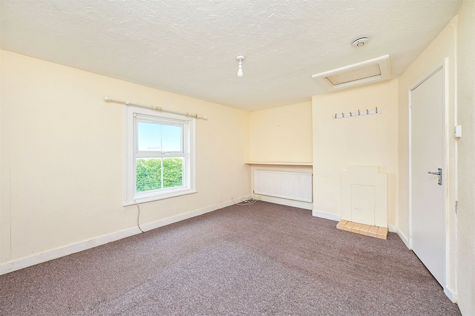 Mytchett Road, Mytchett, Camberley, Surrey, GU16, photo 7