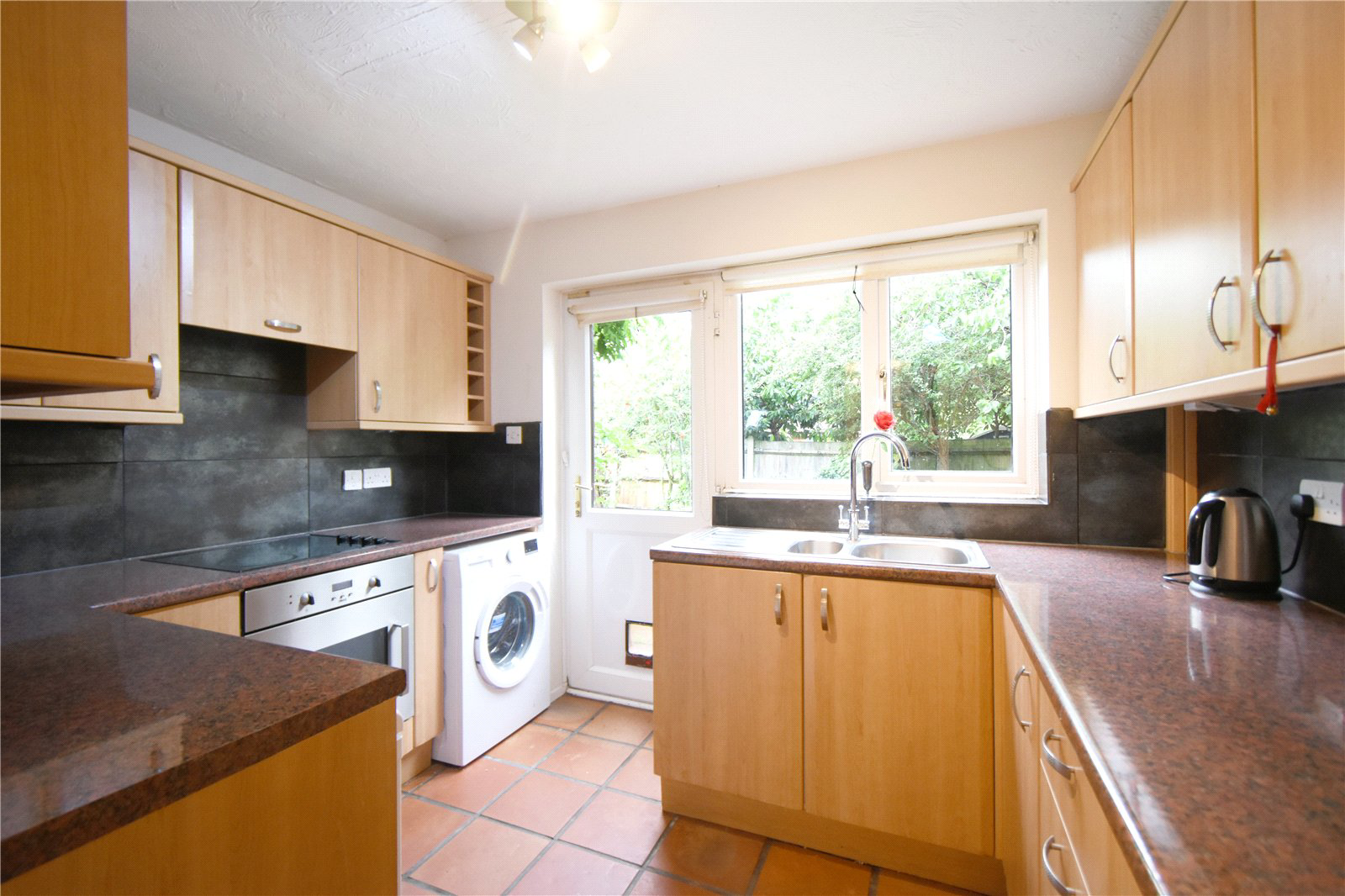 Mill Close, Sherfield-on-Loddon, Hook, Hampshire, RG27, photo 4