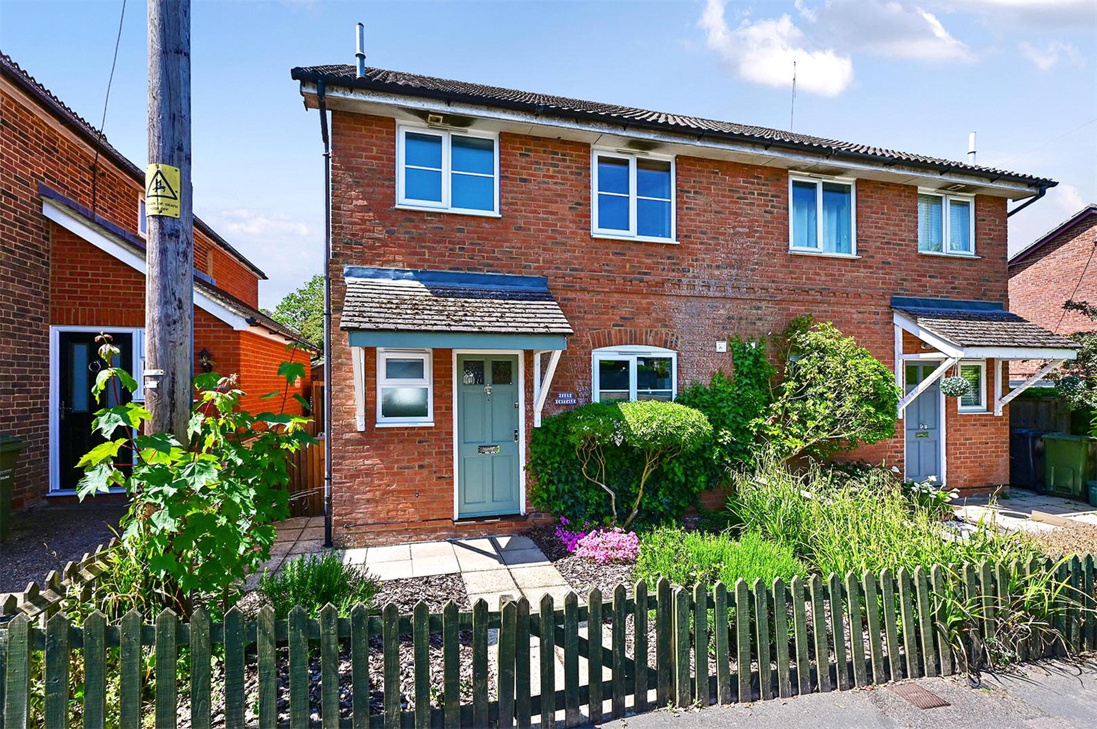 Grove Road, Ash Vale, Guildford, Surrey, GU12