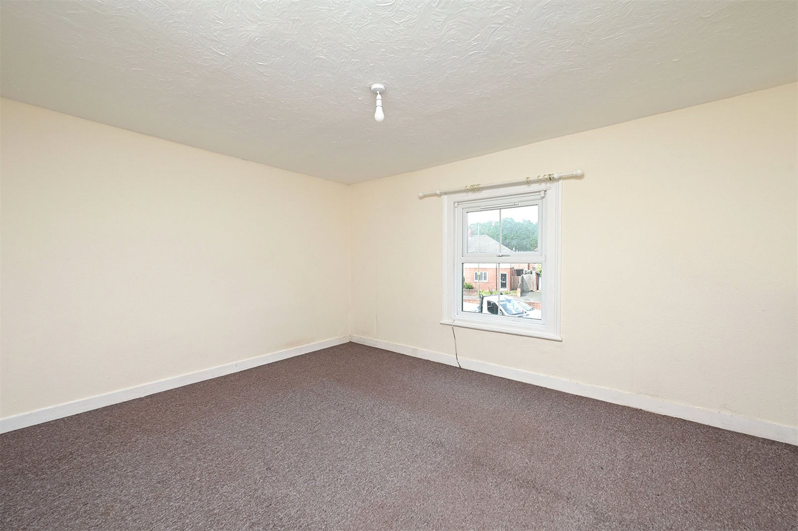 Mytchett Road, Mytchett, Camberley, Surrey, GU16, photo 8