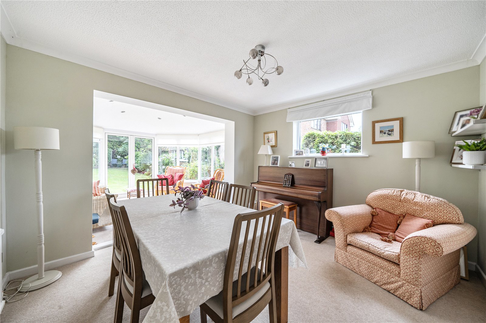 Franklin Avenue, Hartley Wintney, Hook, Hampshire, RG27, photo 7