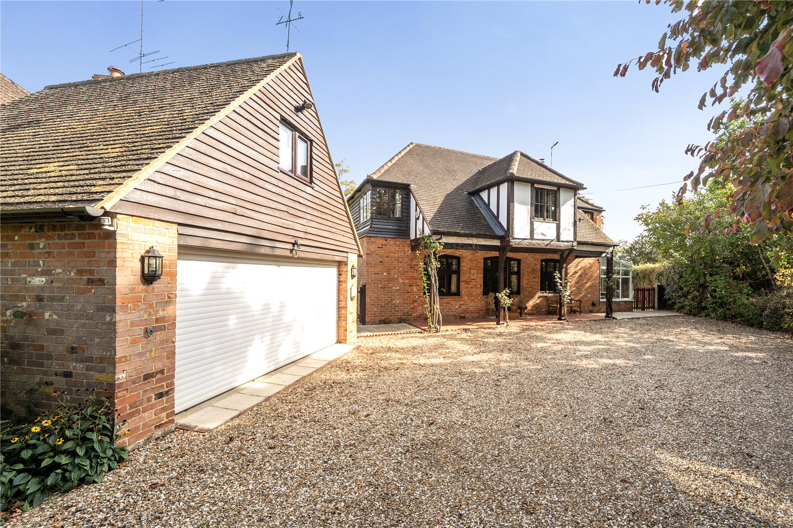 New Mill Lane, Eversley, Hook, Hampshire, RG27