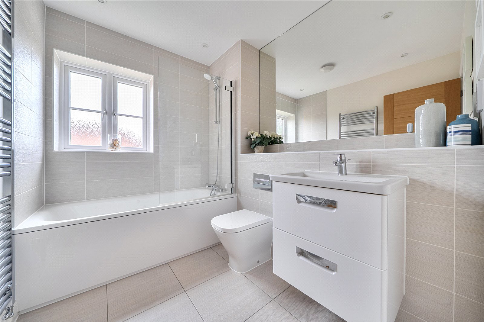 Silver Court, Hartley Wintney, Hampshire, RG27, photo 11