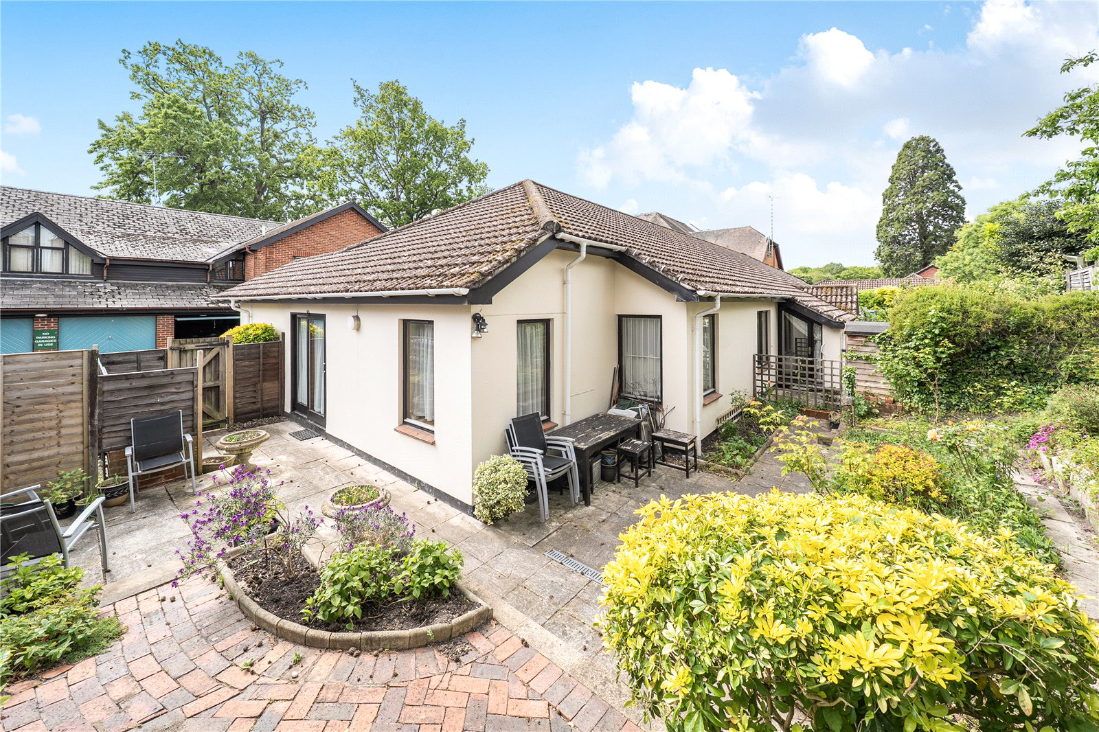 Hartford Court, Hartley Wintney, Hook, Hampshire, RG27