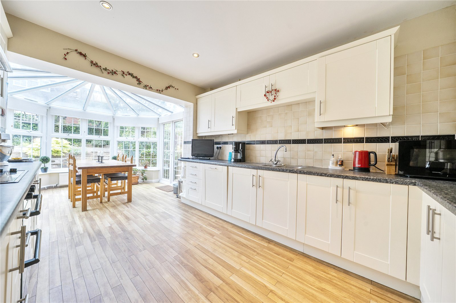 Springfield Avenue, Hartley Wintney, Hampshire, RG27, photo 6