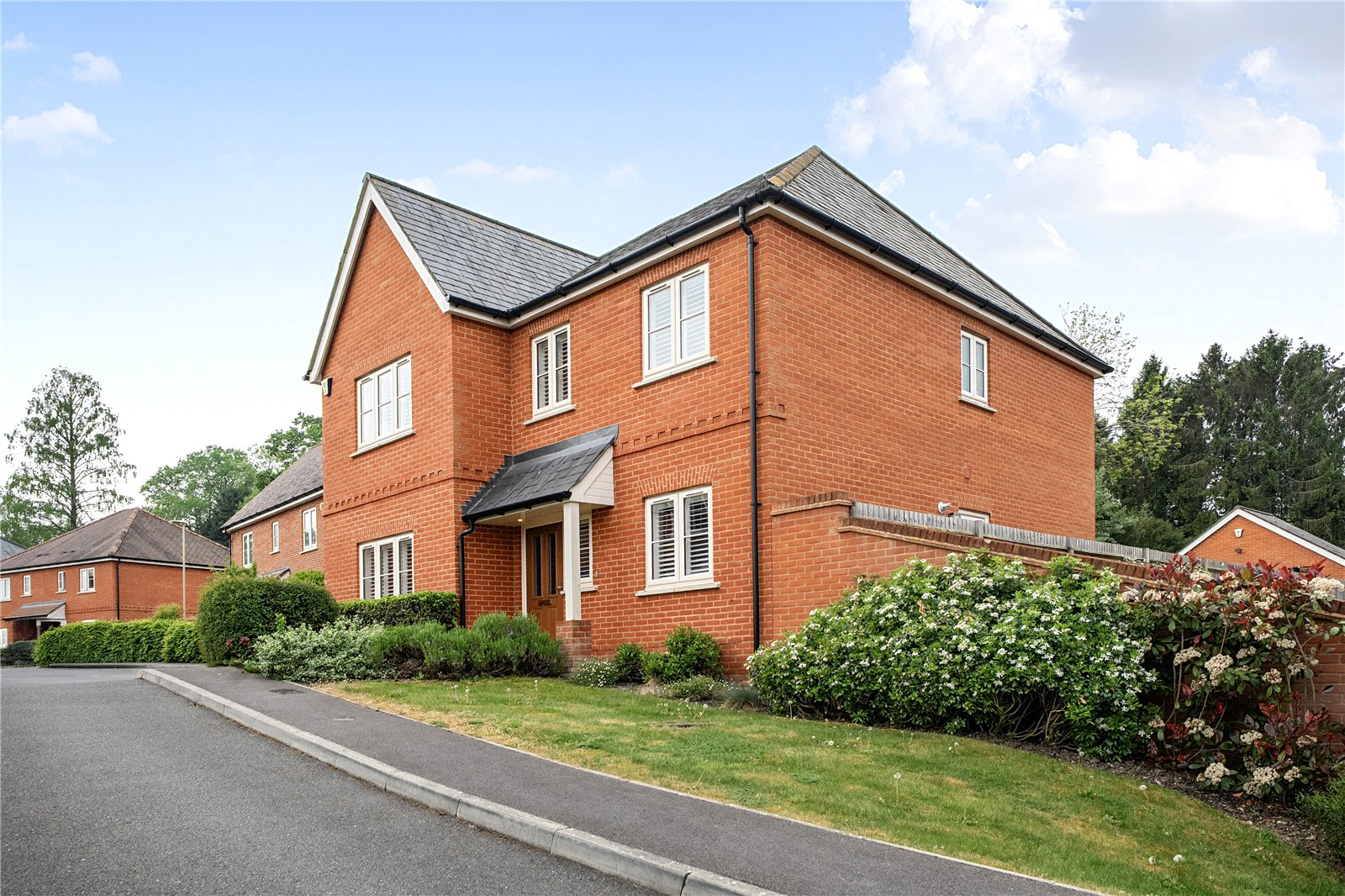 Silver Court, Hartley Wintney, Hampshire, RG27, photo 15
