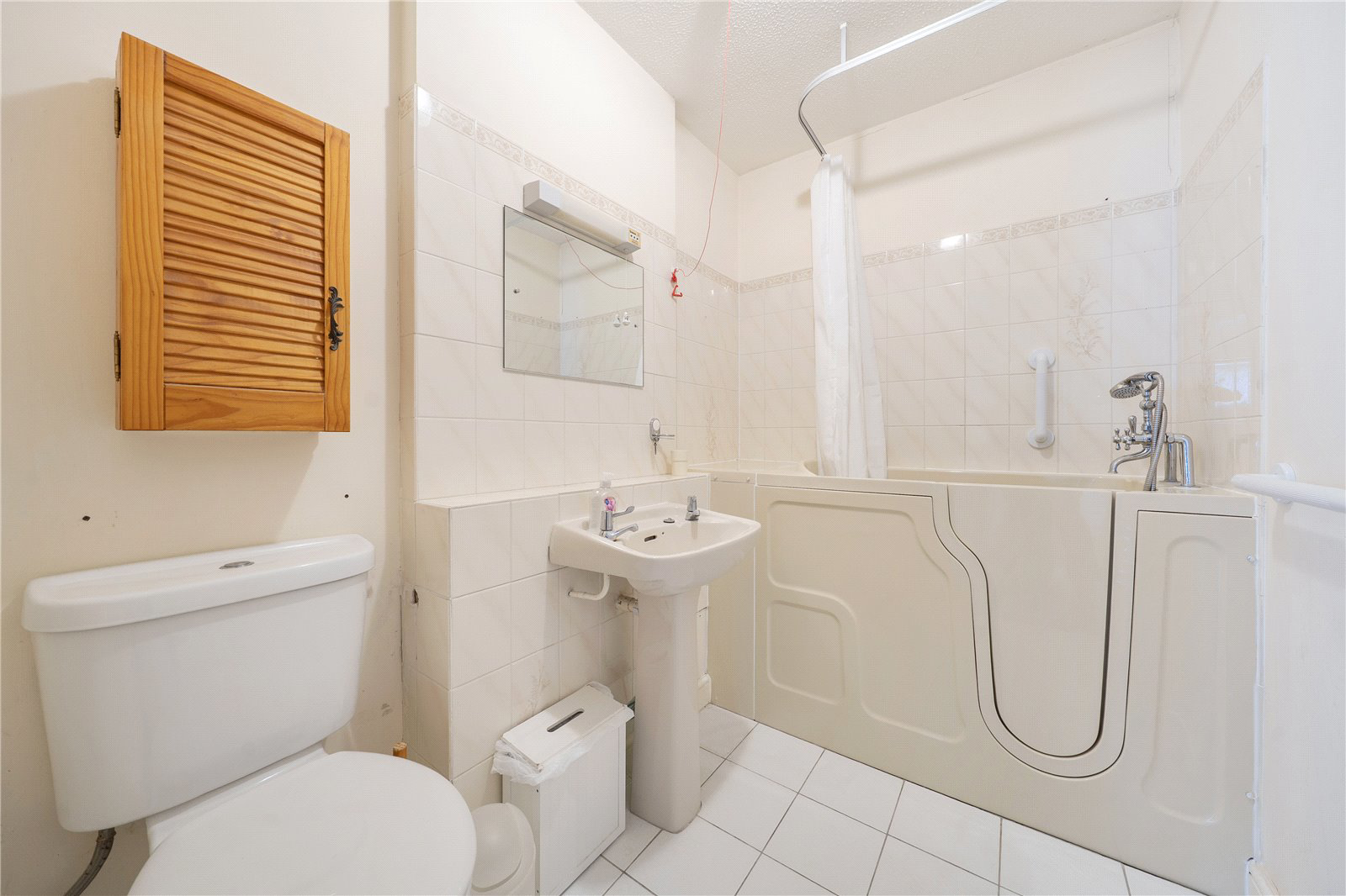 Hartford Court, Hartley Wintney, Hook, Hampshire, RG27, photo 10
