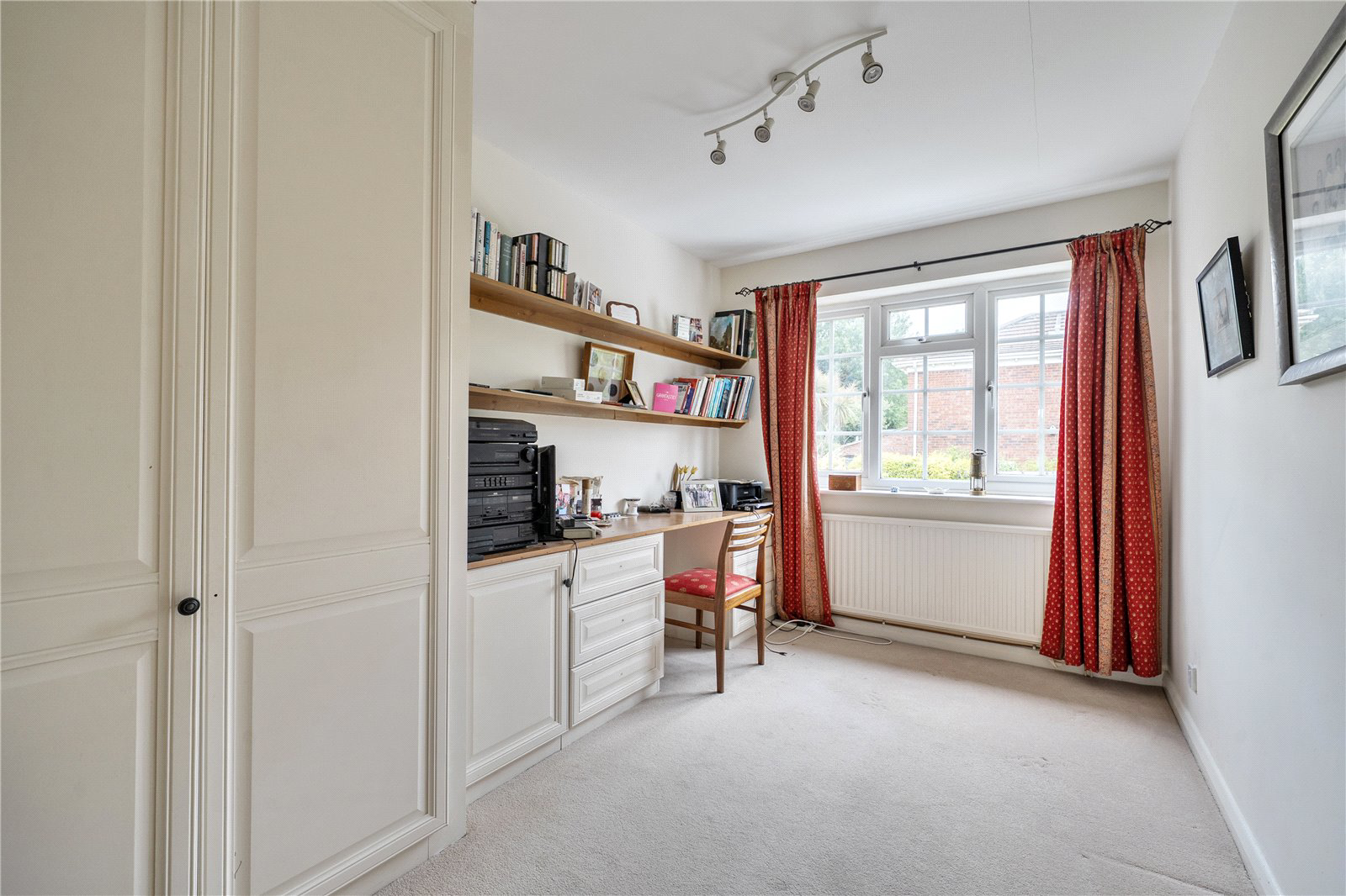 Springfield Avenue, Hartley Wintney, Hampshire, RG27, photo 14