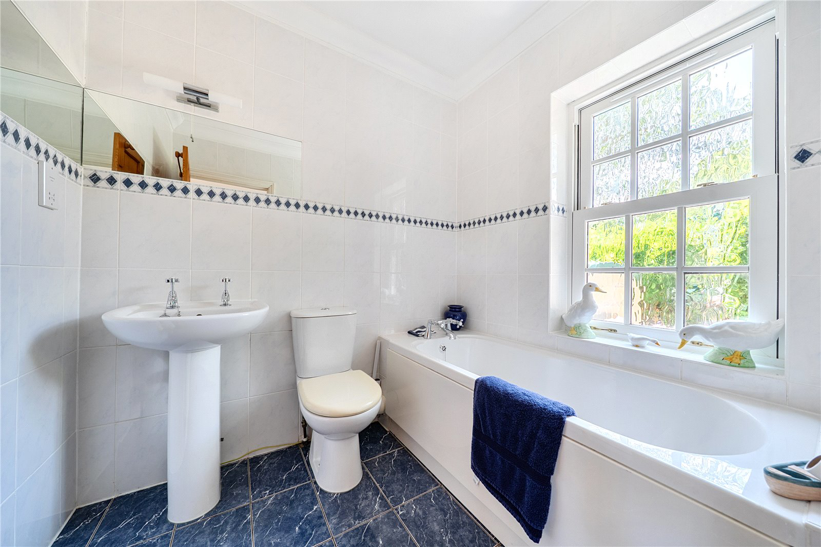 Arrow Lane, Hartley Wintney, Hampshire, RG27, photo 8