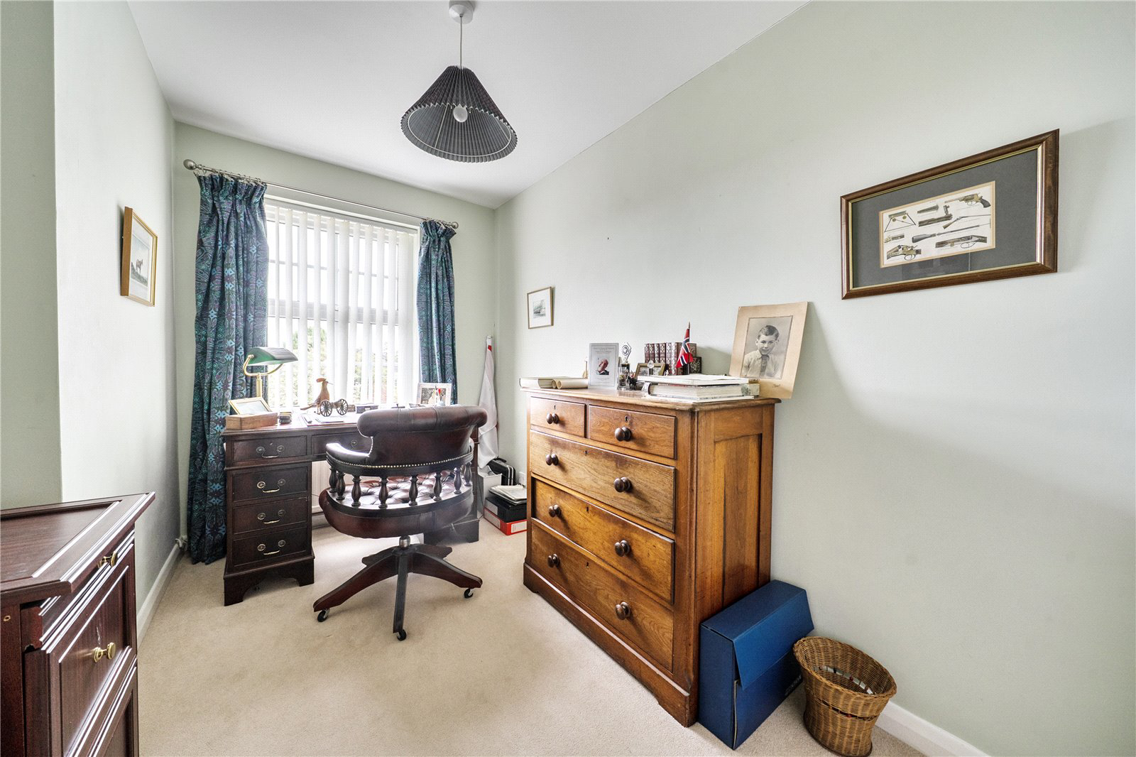 Springfield Avenue, Hartley Wintney, Hampshire, RG27, photo 9