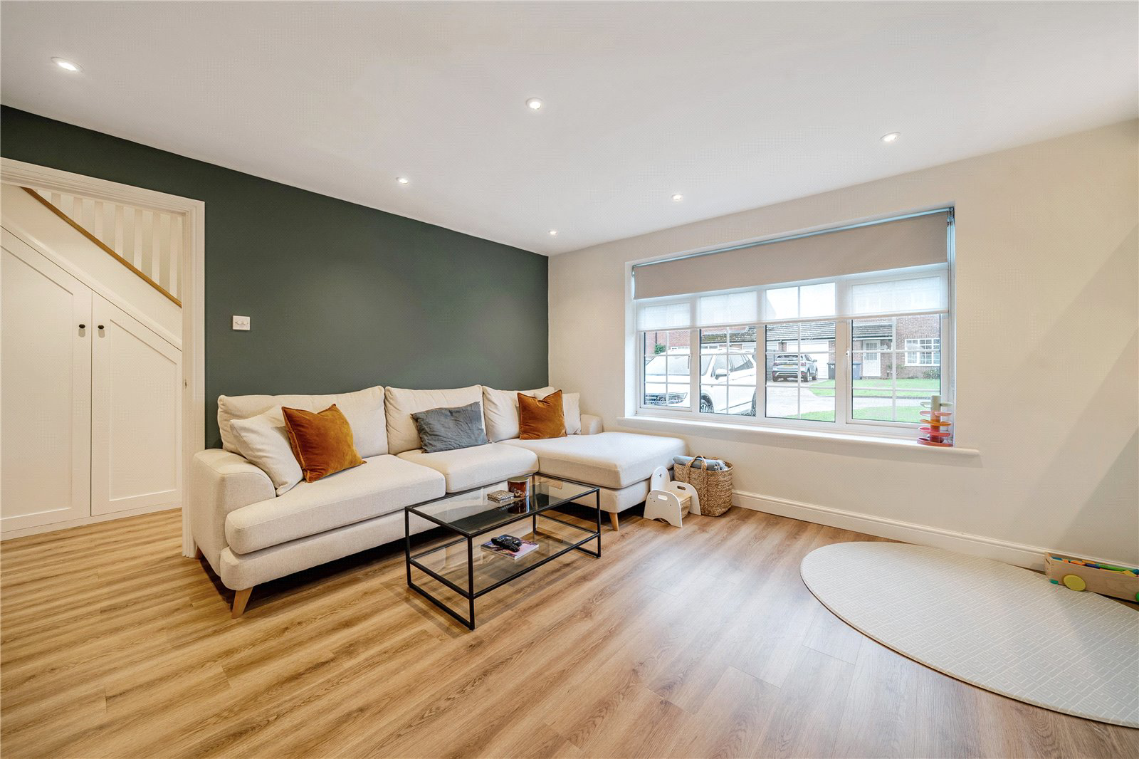 Paddock Court, Hartley Wintney, Hampshire, RG27, photo 8