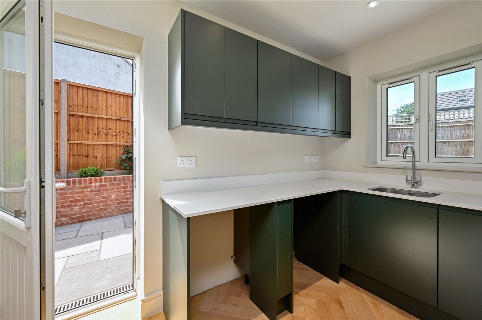 Elm Hill, Normandy, Guildford, Surrey, GU3, photo 10