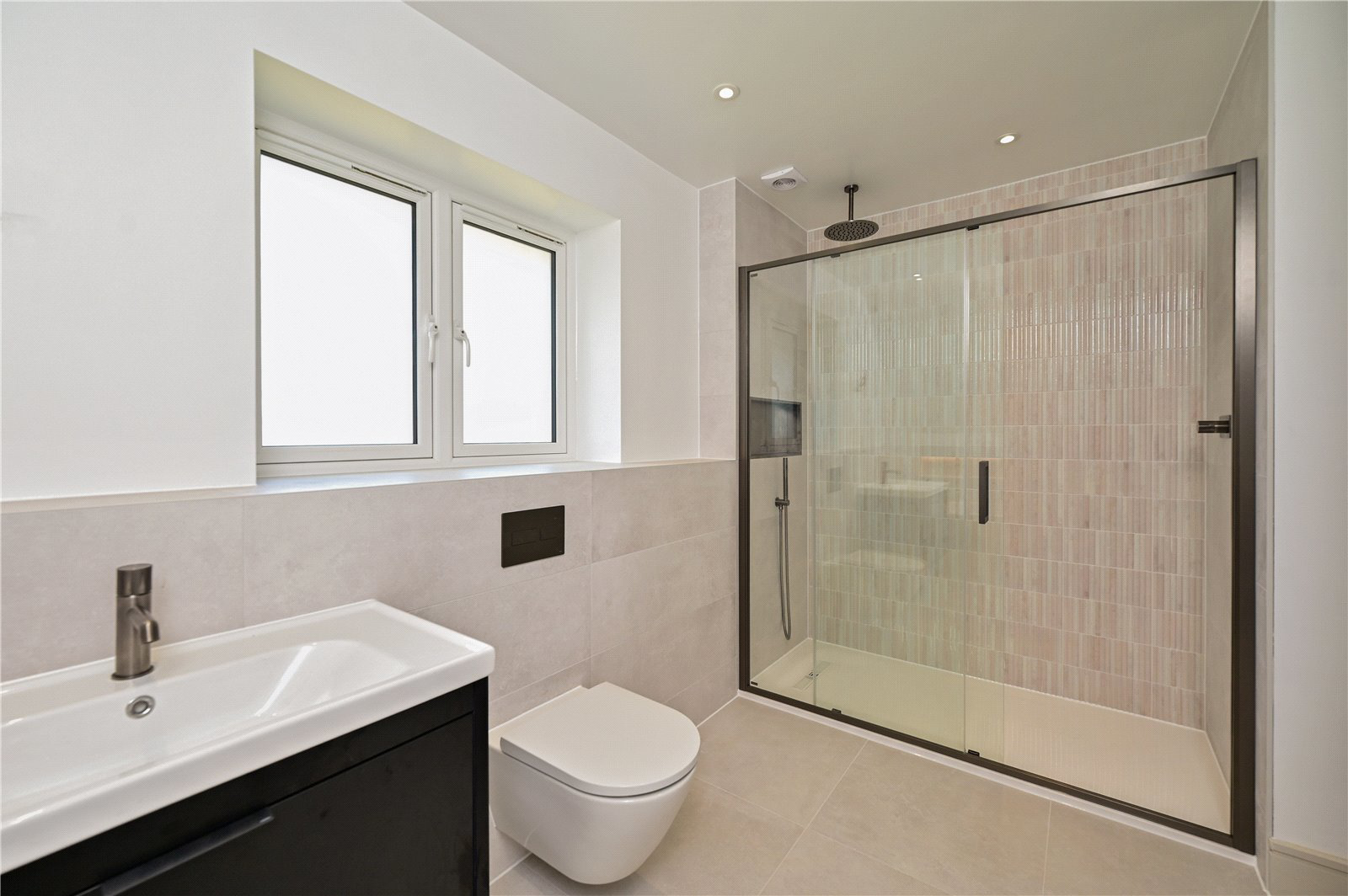 Elm Hill, Normandy, Guildford, Surrey, GU3, photo 8
