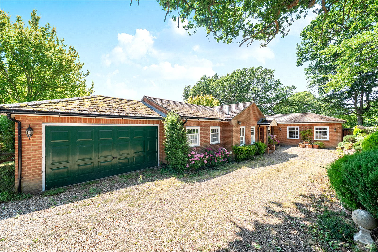 Arrow Lane, Hartley Wintney, Hampshire, RG27