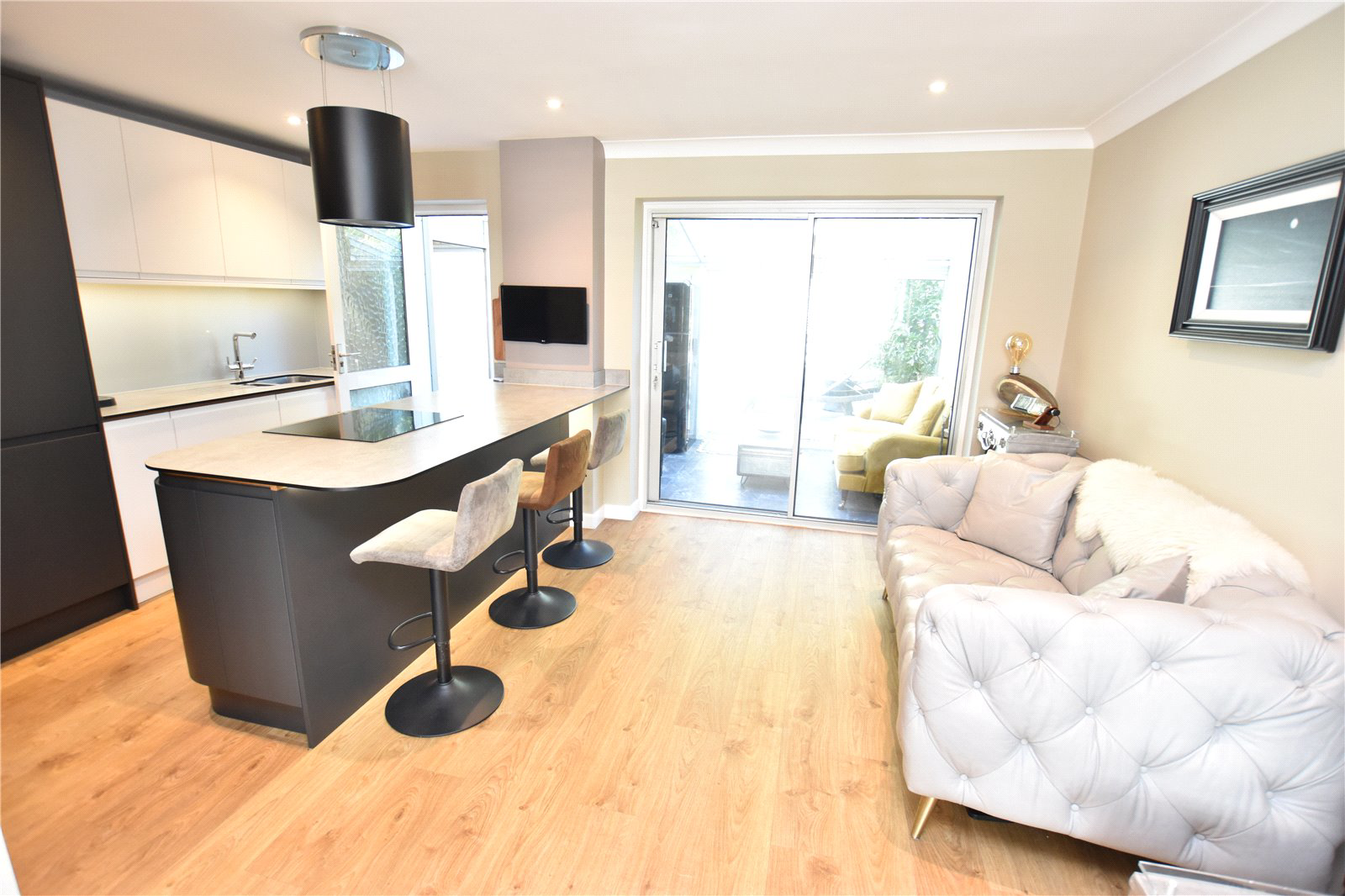 Nash Close, Farnborough, Hampshire, GU14, photo 10