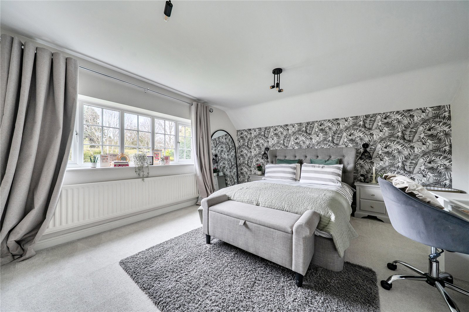 Brackley Avenue, Hartley Wintney, Hook, Hampshire, RG27, photo 19