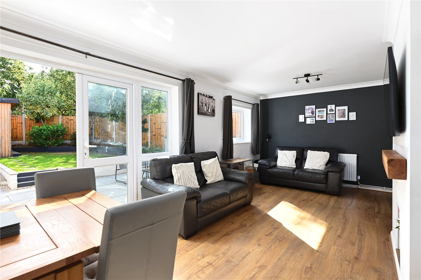 Potters Crescent, Ash, Guildford, Surrey, GU12, photo 5