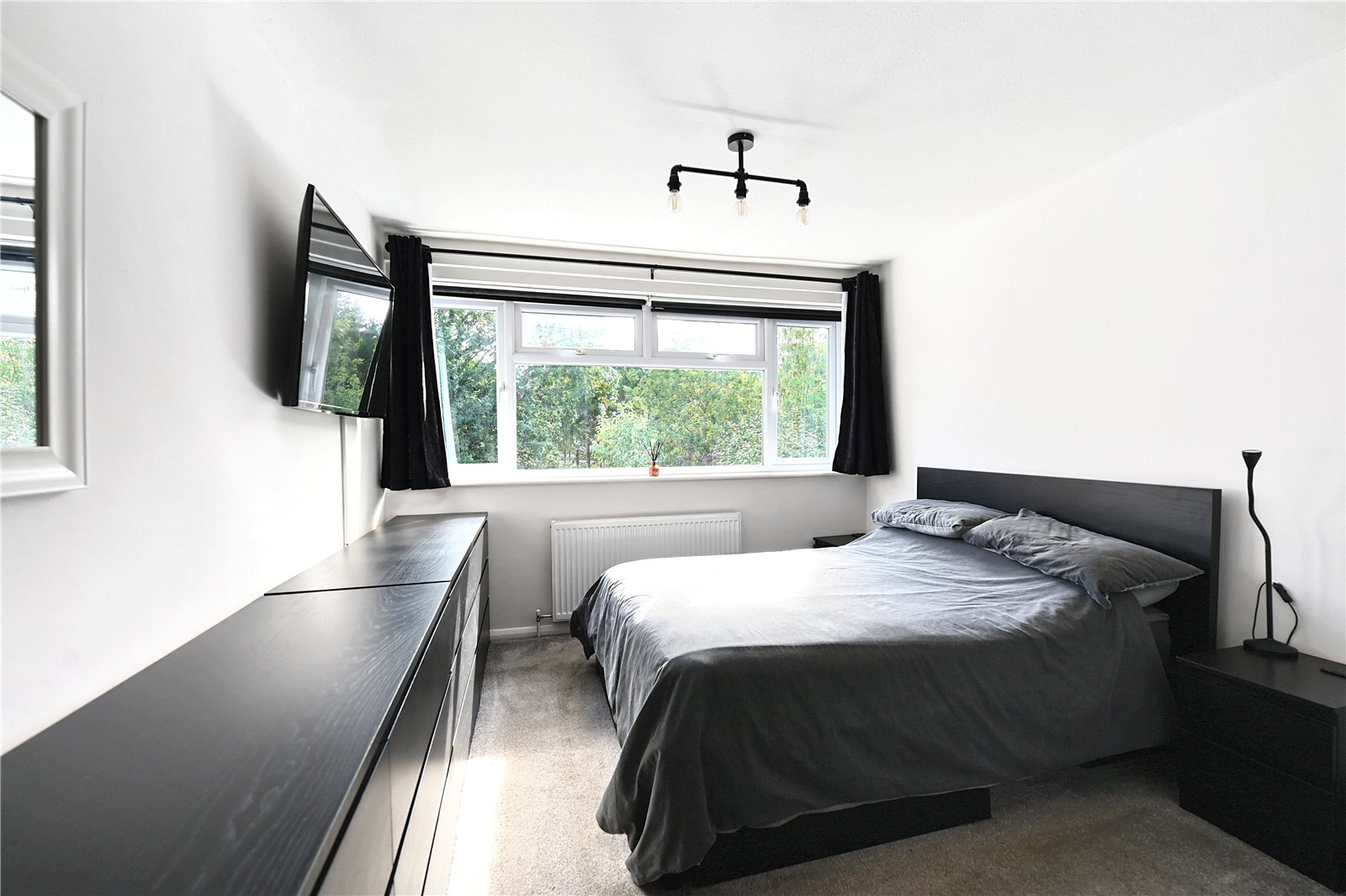 Potters Crescent, Ash, Guildford, Surrey, GU12, photo 9