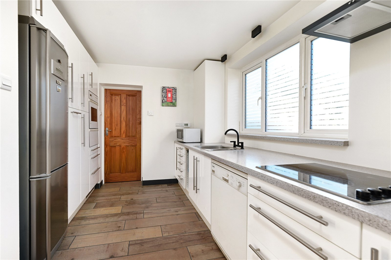 Cripley Road, Farnborough, Hampshire, GU14, photo 2