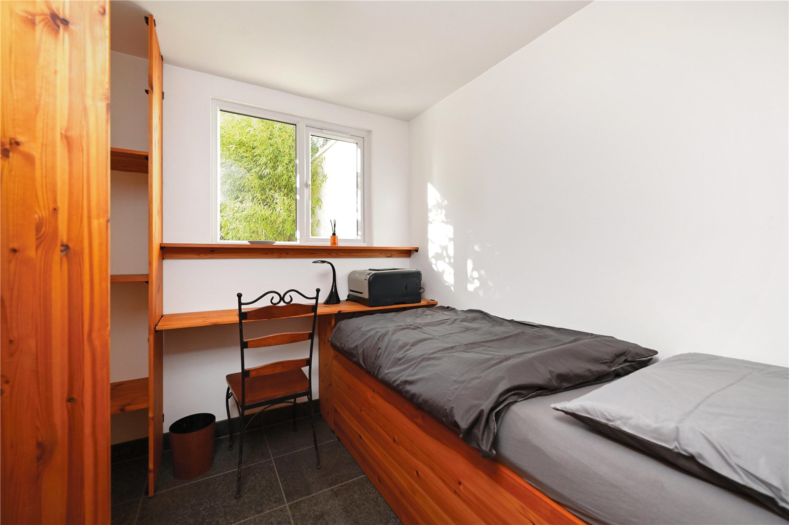 Cripley Road, Farnborough, Hampshire, GU14, photo 9